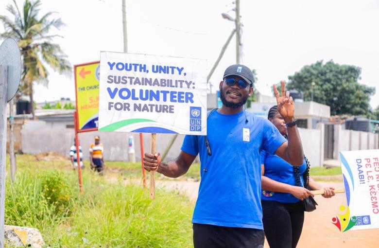 volunteers at community work